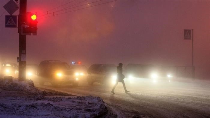 Авария с участием пешехода на пешеходном переходе.