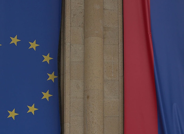 FT: Евросоюз готовит меры поддержки Армении из-за ограничений России
