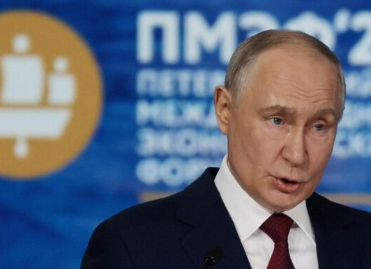 Песков: официального запроса Киева о встрече Зеленского с Путиным на G7 не было